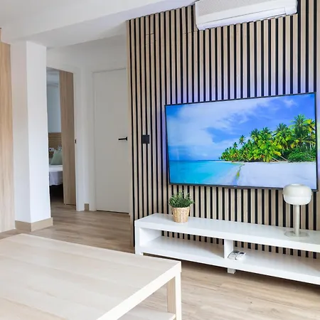 Mrs Piso Playa Y Centro Con Terraza דירה *