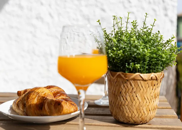 Mrs Piso Playa Y Centro Con Terraza アパート フエンヒロラ